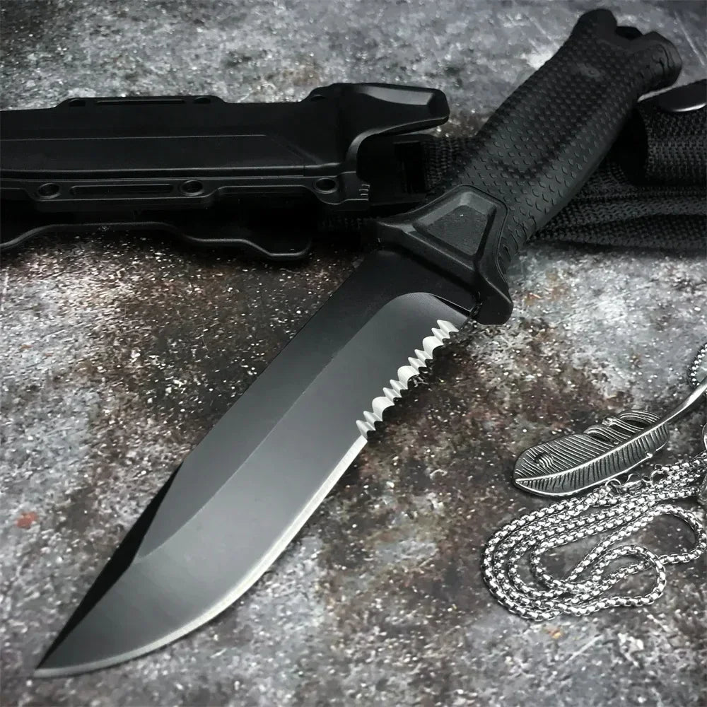 Camouflage GB 1500 StrongArm Full Tang Fixed Blade Knife 8Cr13Mov Black Blade Rubber Handles Tactical Hunting Military Knives