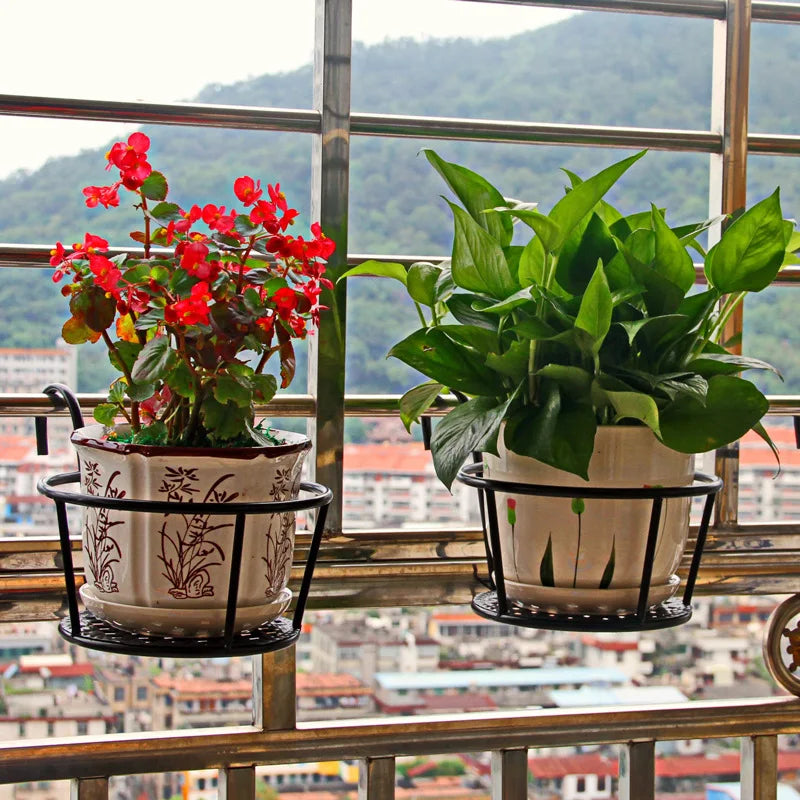 One pack of 1/2/3 iron art hanging flower pots with hanging hooks, metal plant planting hanging basket, detachable, for balcony