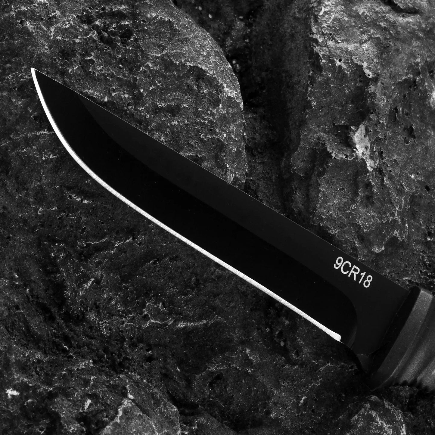 EDC Outdoor Self-Defense Knife, Outdoor High Hardness Life-Saving Knife, Camping Climbing Stainless Steel Knife edc knife