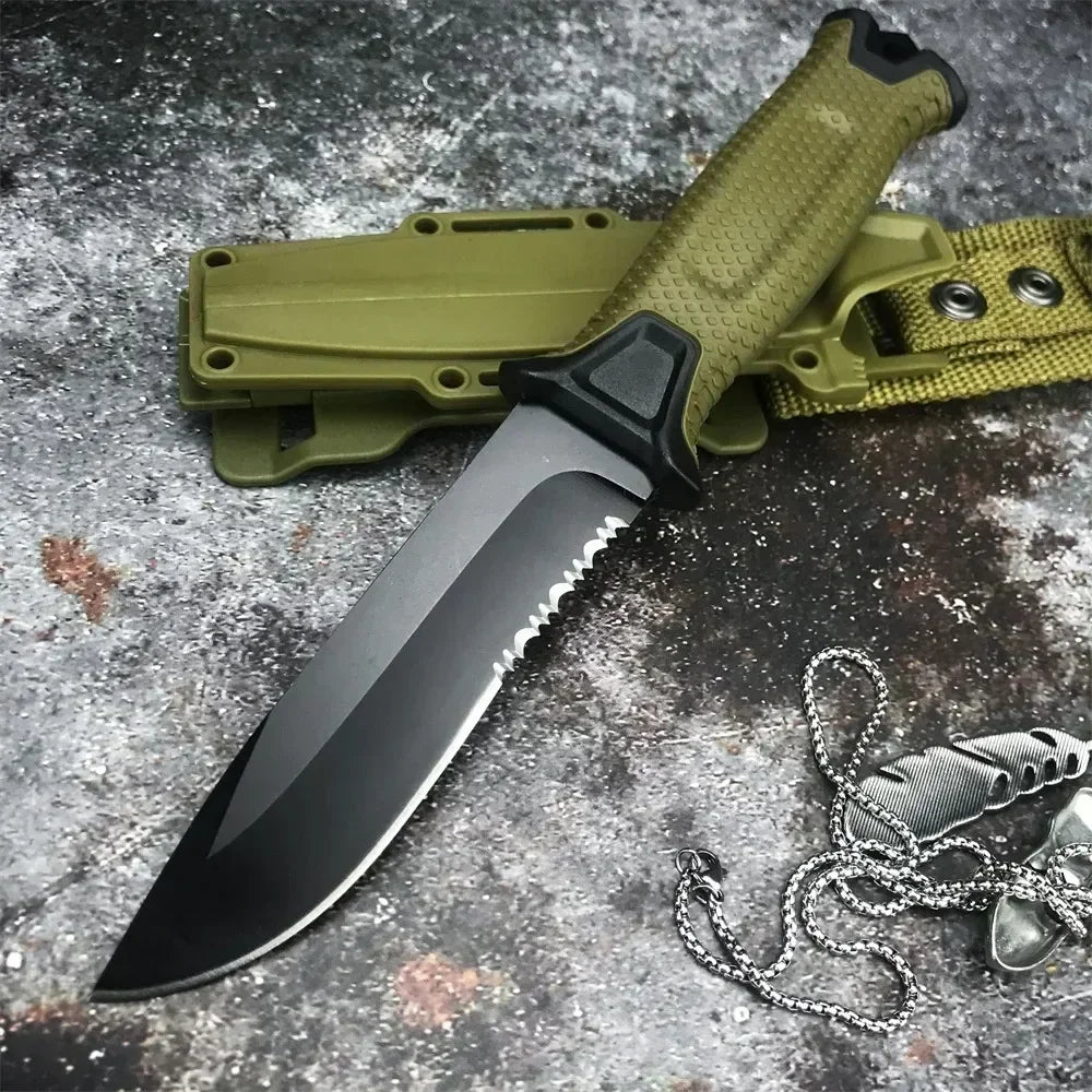 Camouflage GB 1500 StrongArm Full Tang Fixed Blade Knife 8Cr13Mov Black Blade Rubber Handles Tactical Hunting Military Knives